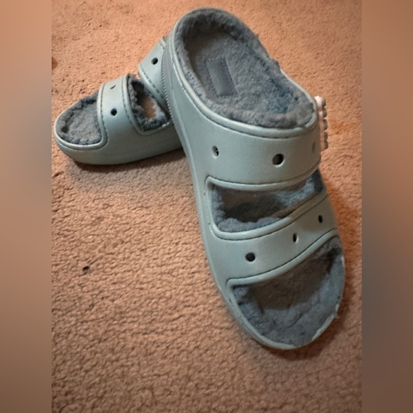 Crocs Cozzy Sandals Slippers Like New Size 8 - Picture 3 of 7